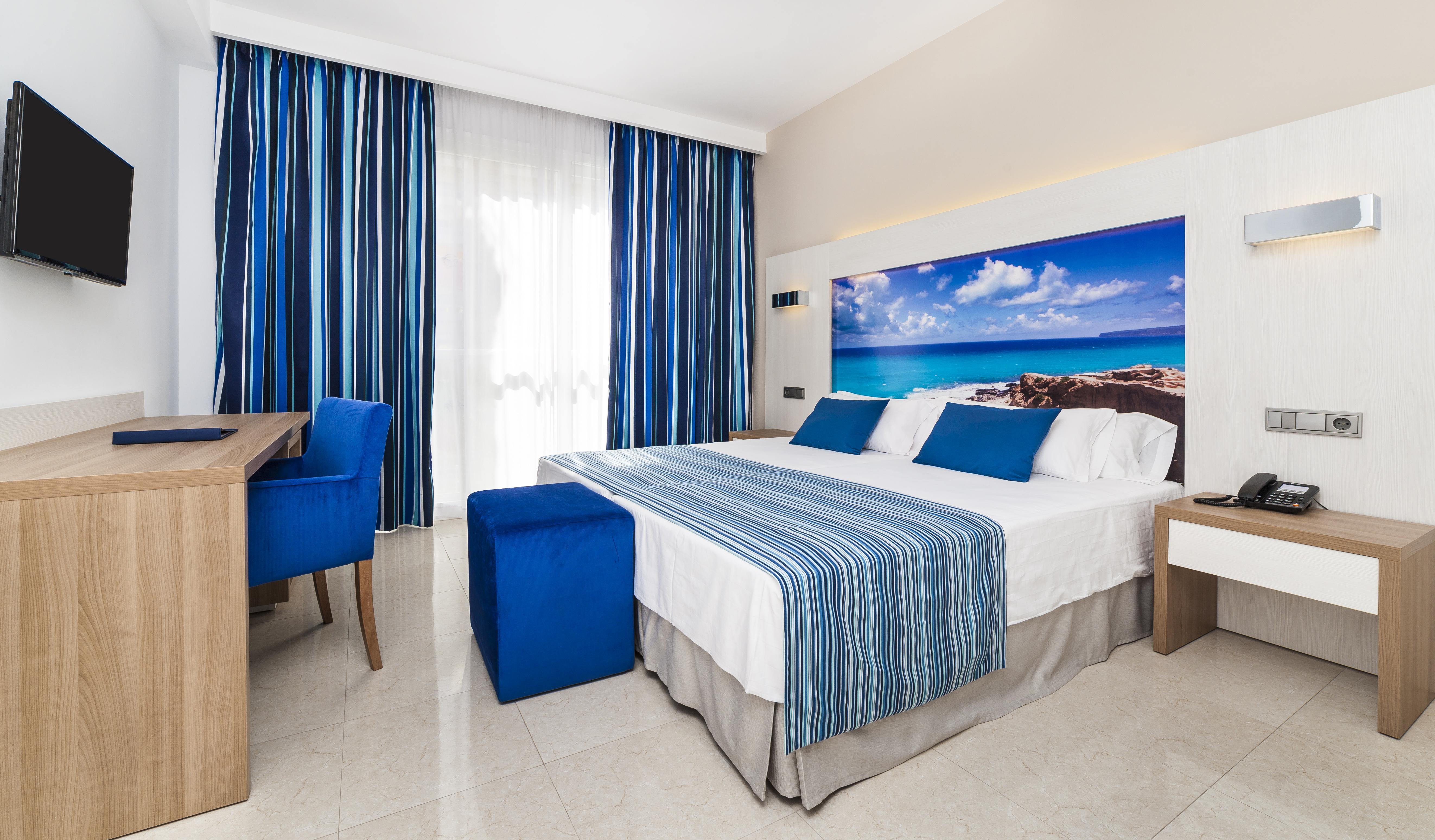 Globales Playa Estepona Exterior photo