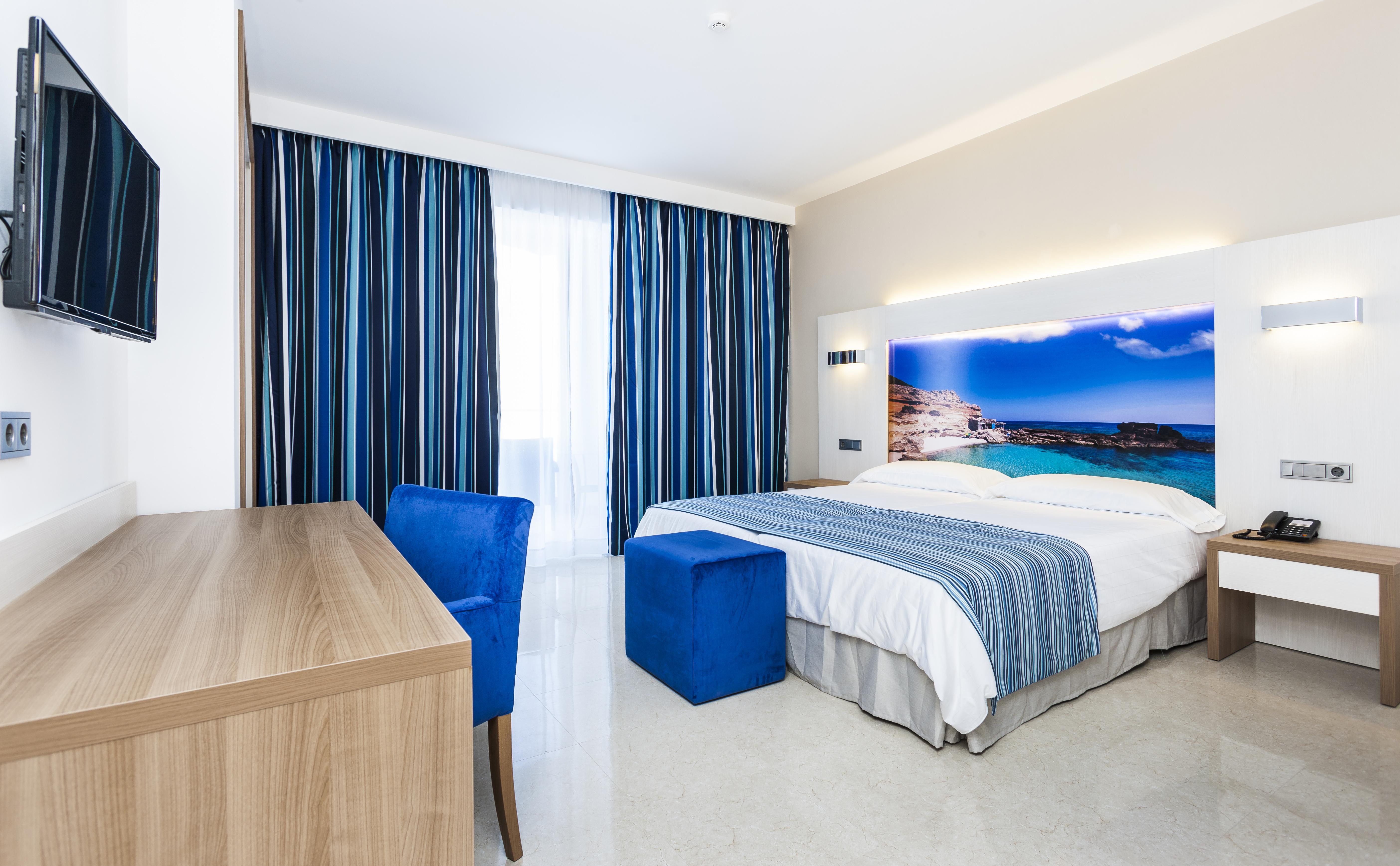 Globales Playa Estepona Exterior photo